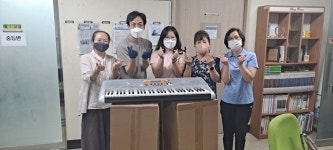 세원뮤직, 충주열린학교에 신시사이저 5대 기증