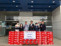 (주)에스폴리텍, 덕산읍에 라면 100박스 기탁