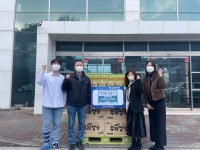 ㈜씨알푸드, 제천시실버복지관에 후원 물품 전달