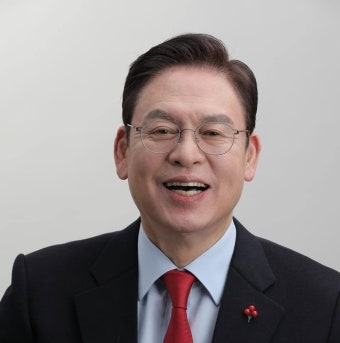 국민의힘정우택 국회부의장, 매매용 중고차 稅 부담 완화 추진
