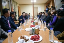 최민호 세종시장, 소정면에서 1박2일 소통 행보