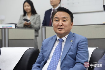 청주 찾은 김영환 충북지사, 