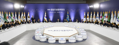 김영환 지사, 충북 역점사업 추진 애로 사항 건의…의료비후불제·근로유학생