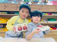 제천 용두초등학교병설유치원, 고구마 경단 만들기 체험