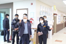 김정희 충북소방본부 예방안전과장, 충주시 송원요양병원 방문
