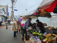 청주 복대가경시장 불법 노점 단속… 자진정비 않을 시 과태료 부과