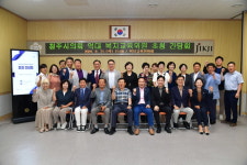 청주시의회 복지교육위, 역대 시의원·전문위원 초청 간담회