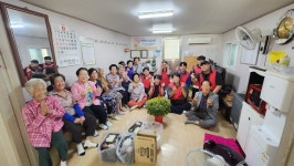 충주 다원봉사회, 용산동 경로당에 도시락 전달