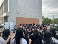 제천여자중학교 현악기 동아리, 등굣길 연주 눈길
