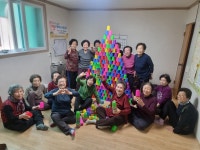 충주노인회, 경로당에 여가문화 놀이교구 배부