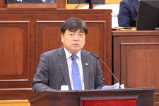 손상현 충주시의원 소태면 강변도로 가로수 왕벚나무로 바꿔야