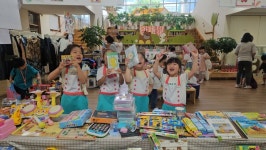 율봉유치원, 시장놀이 배우는 경제 개념