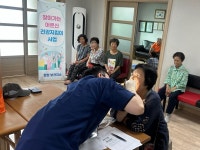 충주시, 경로당에 건강지킴이 뜬다…어르신 맞춤 진료로 호응