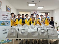 청주시 용암1동 지사협, 고독사 고위험군 가구에 삼계탕 전달