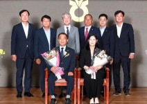 보은옥천영동축협 최갑석·고혜경씨 부부, 새농민상
