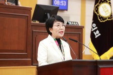 한밤중 약국 불빛이 희망…충주시의회, 공공심야약국 홍보 확대 요구