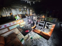 청주 다방서 방화 추정 화재…인명피해 없어