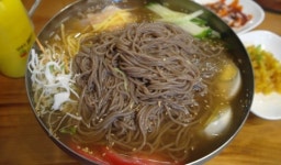 달콤하고 고소한 석갈비와 냉면의 조화, 개성면옥