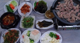 맛과 멋을 갖춘 자연속의 쉼터 ‘자연사랑 가든