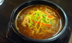 쫄깃하고 담백한 맛의 여유, 오늘 유성뒷고기