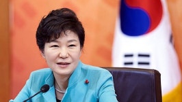 박근혜 북한, 조속히 대화의 장으로 나와야