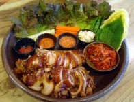 차원이 다른 족발의 맛 ‘삶는 족족’