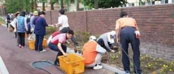 100명이 만든 머물고 싶은 아름다운 우리마을