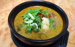 법원 앞에서 어머니손맛으로 각광받는 ‘양촌추어탕’