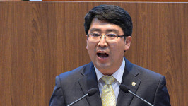 맹정호 충남 생산 자동차, 대산항서 수출을