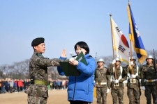 첫 입영을 신고합니다! 새해 맞은 논산훈련소