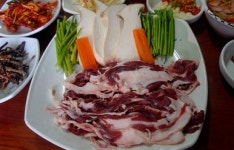 대전 최초로 오소리구이 맛볼 수 있는 곳 칠갑산 흑염소