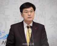 3년 공들인 지방자치회관, 세종시 품으로