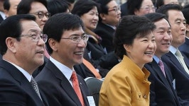 박근혜 충남이 모범…안희정 당진은요?