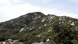 충남 태안 백화산 53년 만에 일반인에 공개