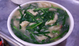잔치국수·수제비, 동네 맛집으로 유명한 ‘행복한 분식’