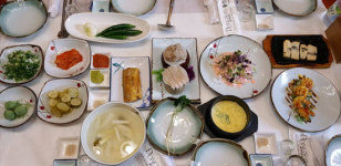 해신탕으로 뜨는 활어회전문점 ‘동신수산’