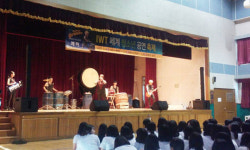 퉁탕퉁탕 북소리에 내 마음도 ‘심쿵’