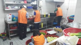 판암1동 복지만두레, “어르신들 맛있게 잡수세요!”