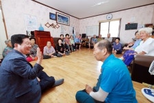 무더위 쉼터  이상 무!