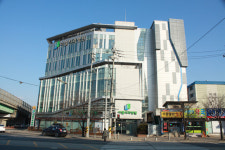 시장 선도 이엘치과병원 이도훈 원장의 강드라이브