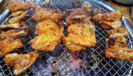 전국 최초 닭갈매기살 판매하는 ‘숯불 홍 닭갈비’
