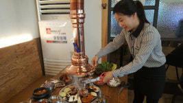 숙성고기와 유기농 쌈이 있는 외식명소 ‘조대포 가든 식당‘