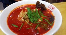 전국 5대 짬뽕? 10년 경력 자랑하는 종각 맛집 짬뽕 맛의 비밀