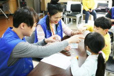 삼성디스플레이 음봉산동복지관서 ‘과학교실’ 개최