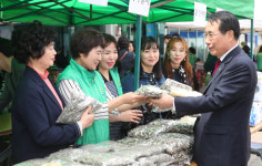 [사진] 자양동 새마을부녀회, 사랑의 바자회