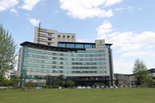 “계룡스파텔 4성급 호텔에 도전하겠다”