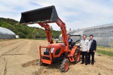 회덕농협, 조합원 농기계구입대금 지원