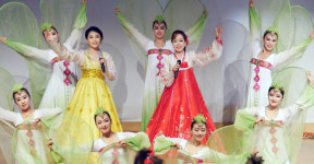 천안개방교도소, 평양아리랑예술단 초청 교화공연