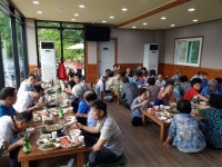 동구 신하동 조선식당, 13년째 경로잔치 열어