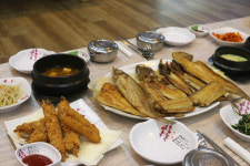 김해 장유 맛집 착한물고기, 제철 생선을 이용한 저염 숙성 자연산 모듬생선구이 선보여